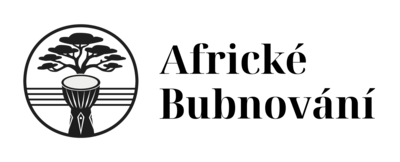 Černé logo s bílým nápisem Africké Bubnování